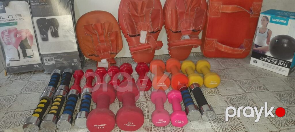 Fitnes və döyüş idmanları üçün avadanlıq seti 2 ədəd boks əlcəyi 2 — İdman və istirahət, Digah (4)