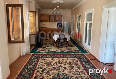 İcarəyə verilir 2 otaqlı həyət evi/bağ evi 70 m²