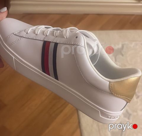 Tommy Hilfiger, Ölçü: 40, rəng - Ağ, Yeni