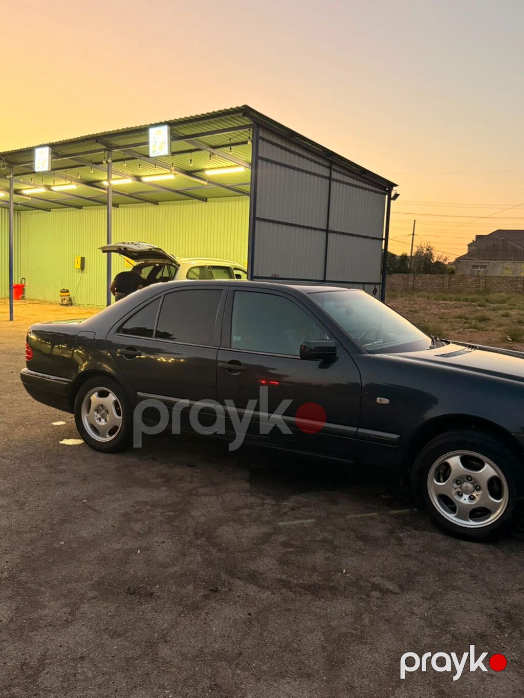 Mercedes-Benz E 240: 2.4 l | 1998 il Sedan 74-BA-174 — Avto, Bakı (4)