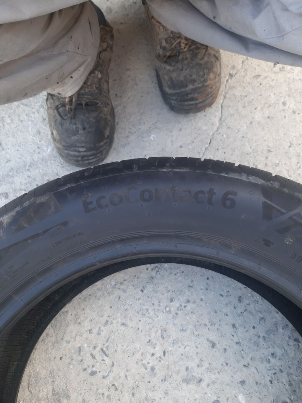 Continental EcoContact 6 yay şini 215/55 R17 V