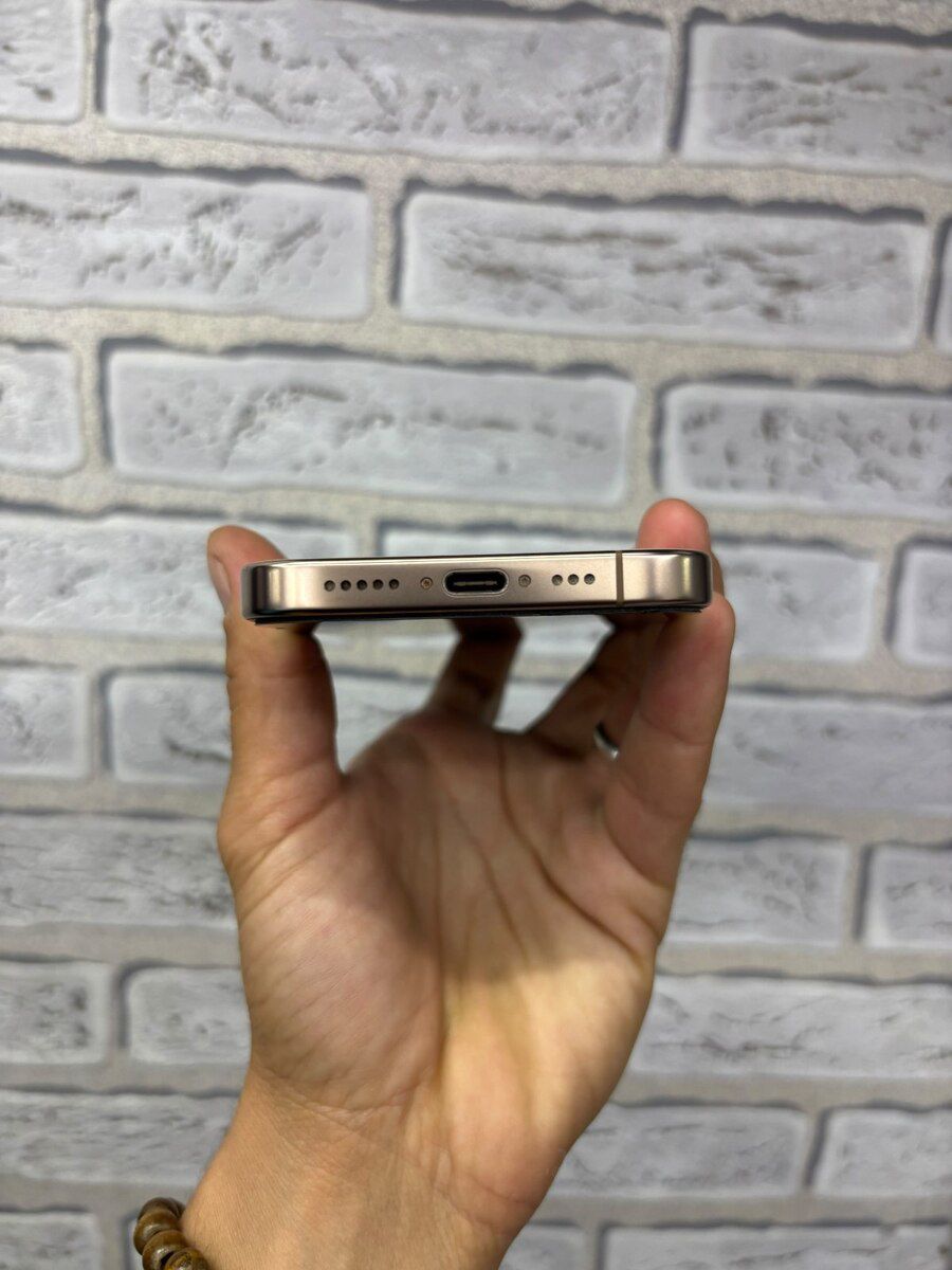 Apple iPhone 16 Pro Desert Titanium 256GB/8GB — Telefonlar və qadjetlər, Sumqayıt (4)