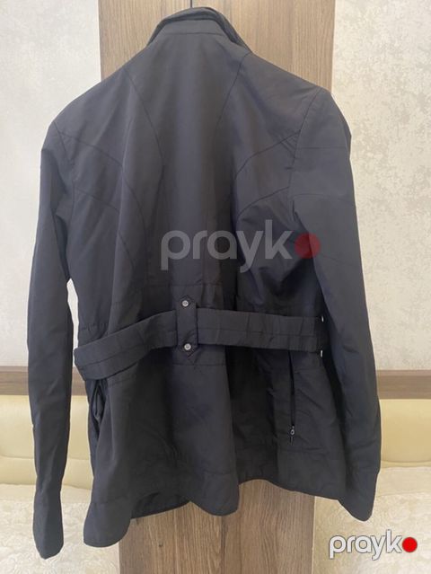 Qadın üçün qara rəngli yüngül üst geyim (kurtka/jaket) - Rəng: qara -