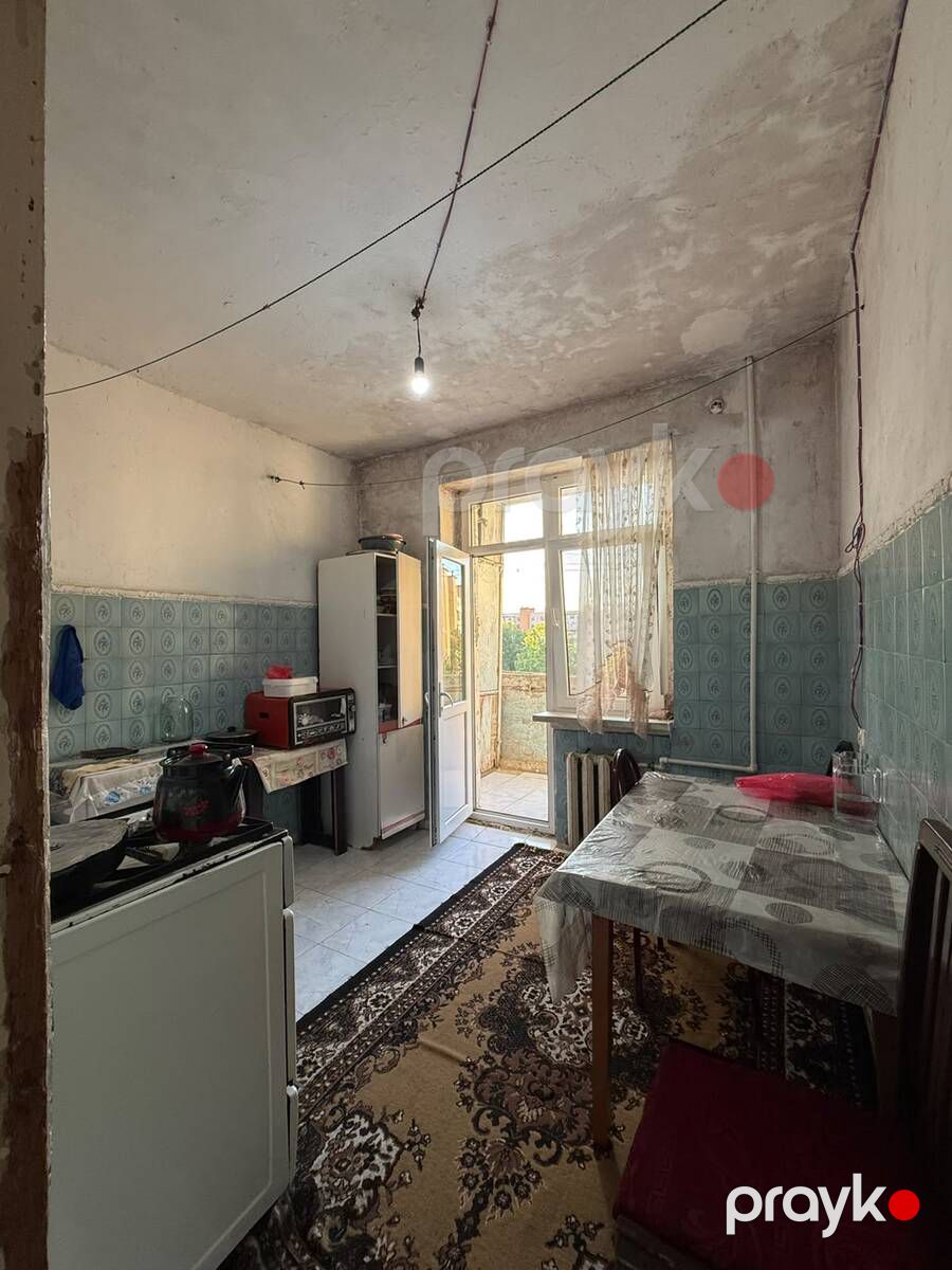 Satılır 4 otaqlı köhnə tikili 100 m² — Mənzil, Bakı (11)