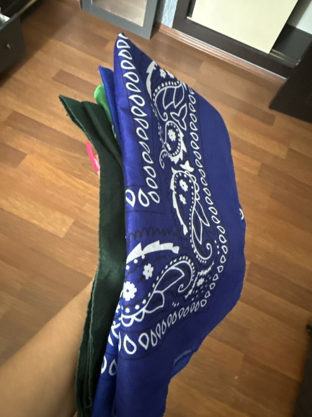 Paisley naxışlı bandana dəsti - Tərkib: Bir neçə ədəd bandana/şərf. - - 1