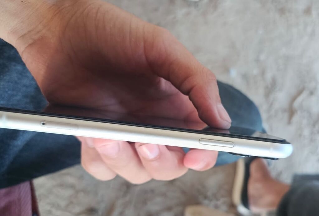 IPhone 11, Ağ, Face ID — Apple iPhone, Biləsuvar (5)