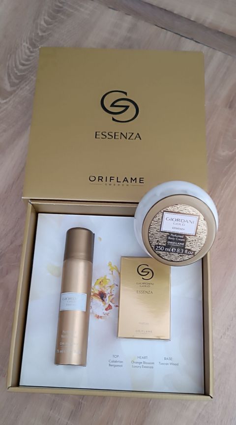 Oriflame Giordani Gold Essenza hədiyyə dəsti — parfüm, bədən kremi, dezodorant