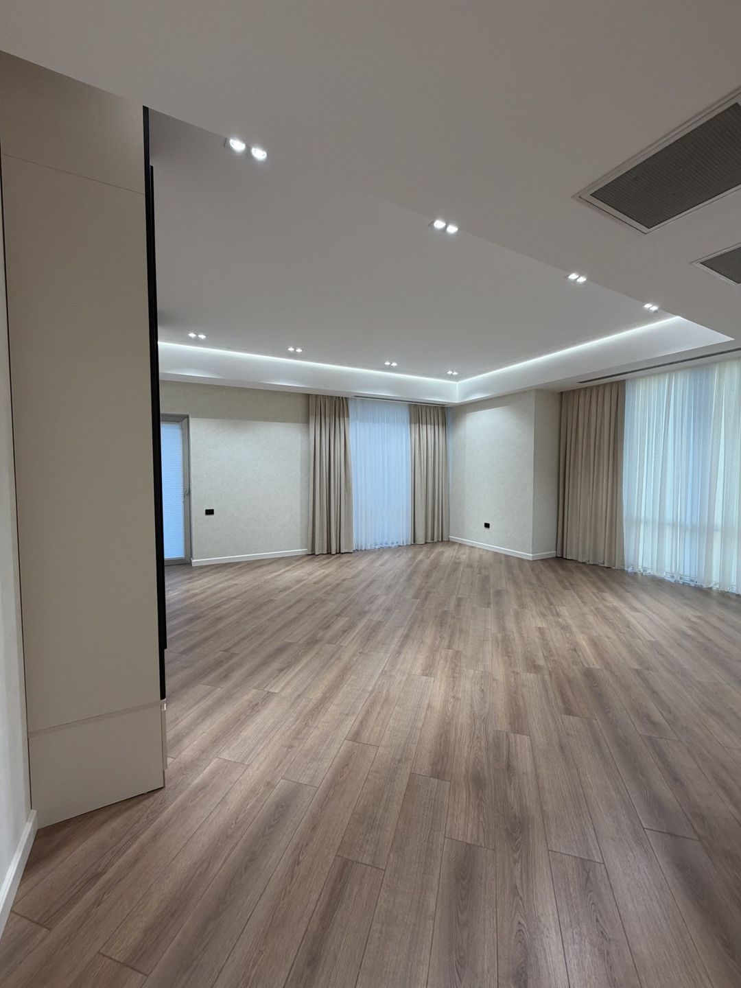 Satılır 3 otaqlı yeni tikili 150 m² — Mənzil, Bakı (7)