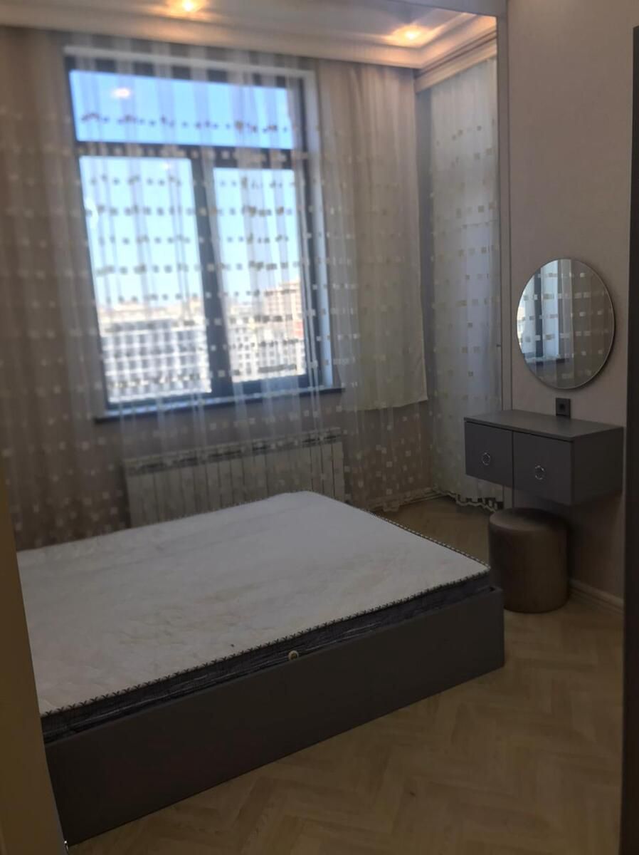 Satılır 3 otaqlı yeni tikili 136 m² — Mənzil, Bakı (12)