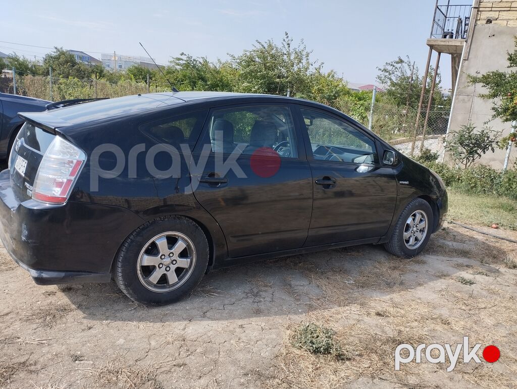 Toyota Prius (2-ci nəsil) hibrid hetçbek - Rəng: qara - Kuzov: 5 — Avtomobillər, Sumqayıt (8)