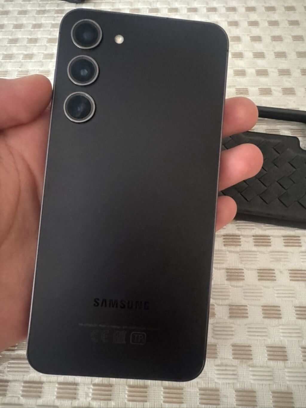 Samsung Galaxy S23 — qara rəng, zavod vəziyyəti