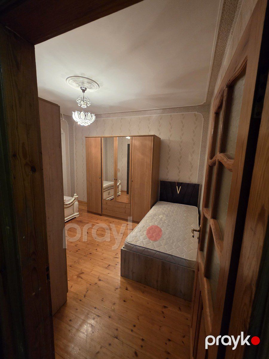 İcarəyə verilir 2 otaqlı köhnə tikili 75 m² — Mənzil, Bakı (6)