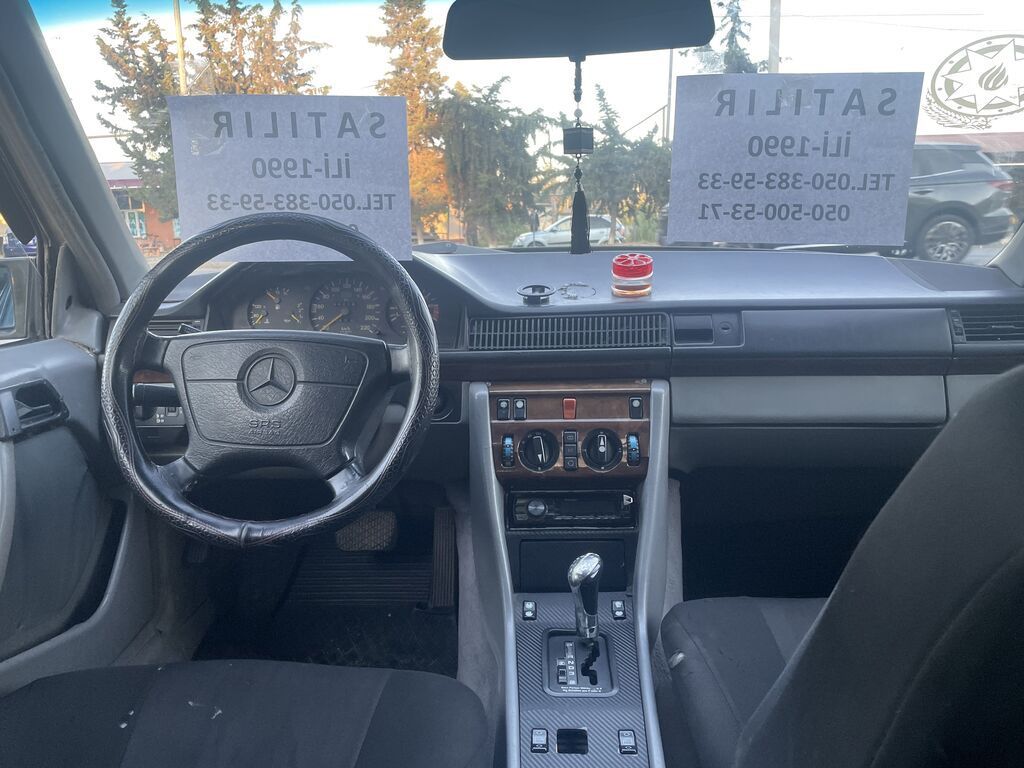 Mercedes-Benz E 230: 2.3 l | Sedan — Avto, Saatlı (5)