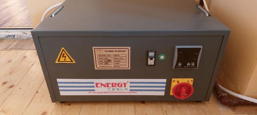 Energy Tesla servo tipli gərginlik stabilizatoru satılır. Qurğu AC — Mallar, İsmayıllı (3)