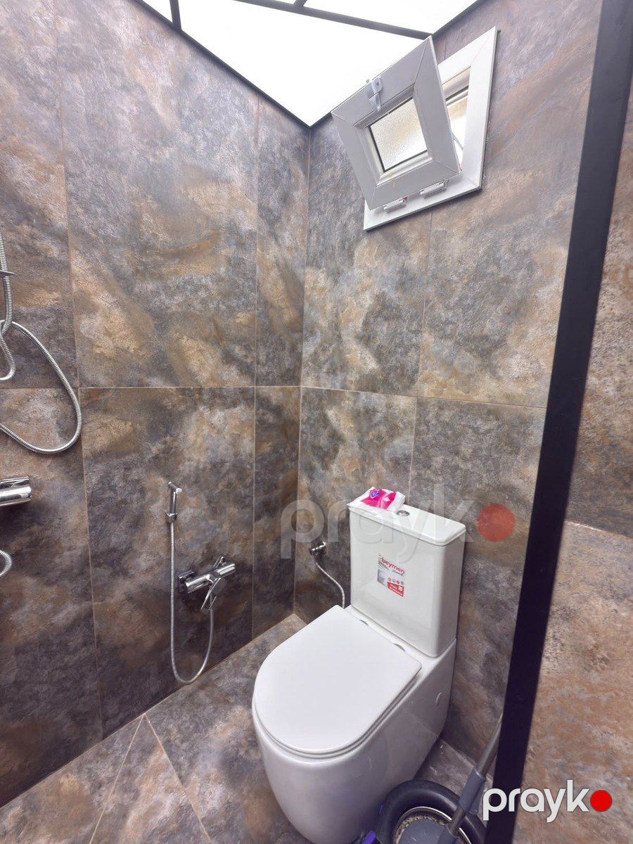 Satılır 2 otaqlı köhnə tikili 45 m² — Mənzil, Bakı (11)