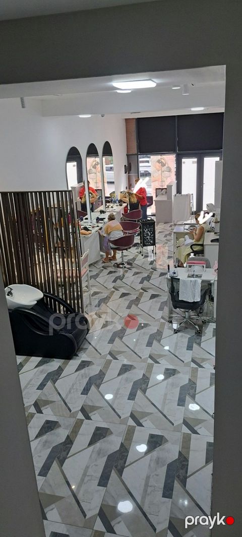 Satılır obyekt 140 m²