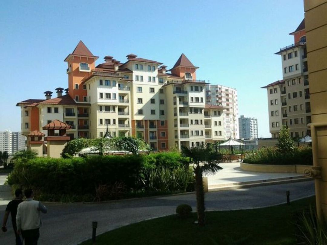 Satılır 6 otaqlı yeni tikili 430 m² — Mənzil, Bakı (2)