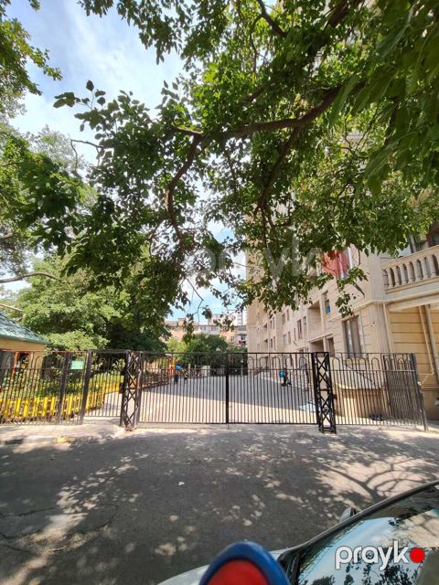 3-otaqlı yeni tikili, İnşaatçılar m., 80 m²