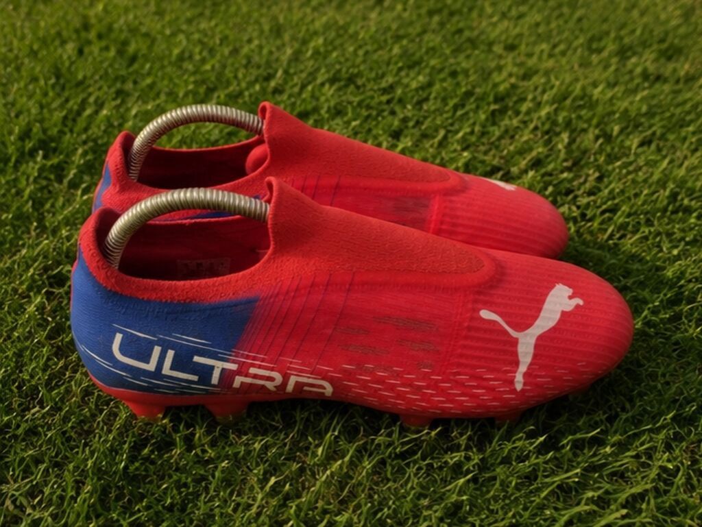 Puma Ultra — Şəxsi əşyalar, Bakı (2)