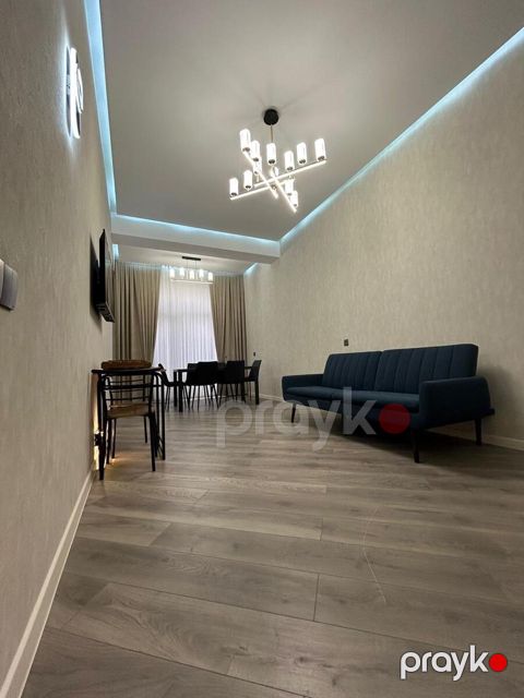 İcarəyə verilir 3 otaqlı yeni tikili 80 m²