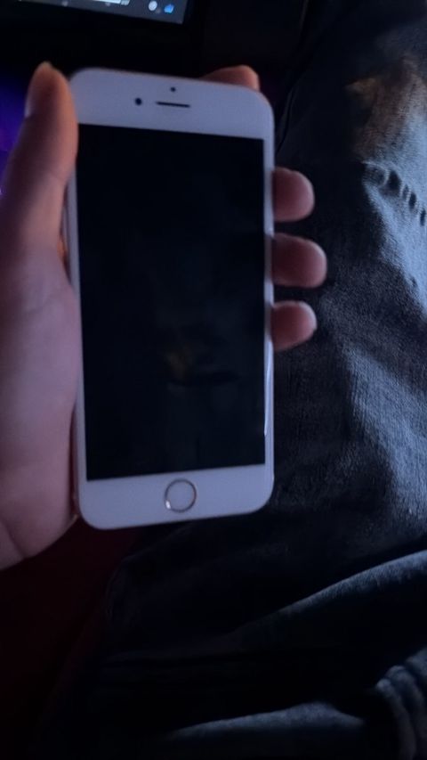 Apple iPhone 6S Rose Gold 16GB — Bakı