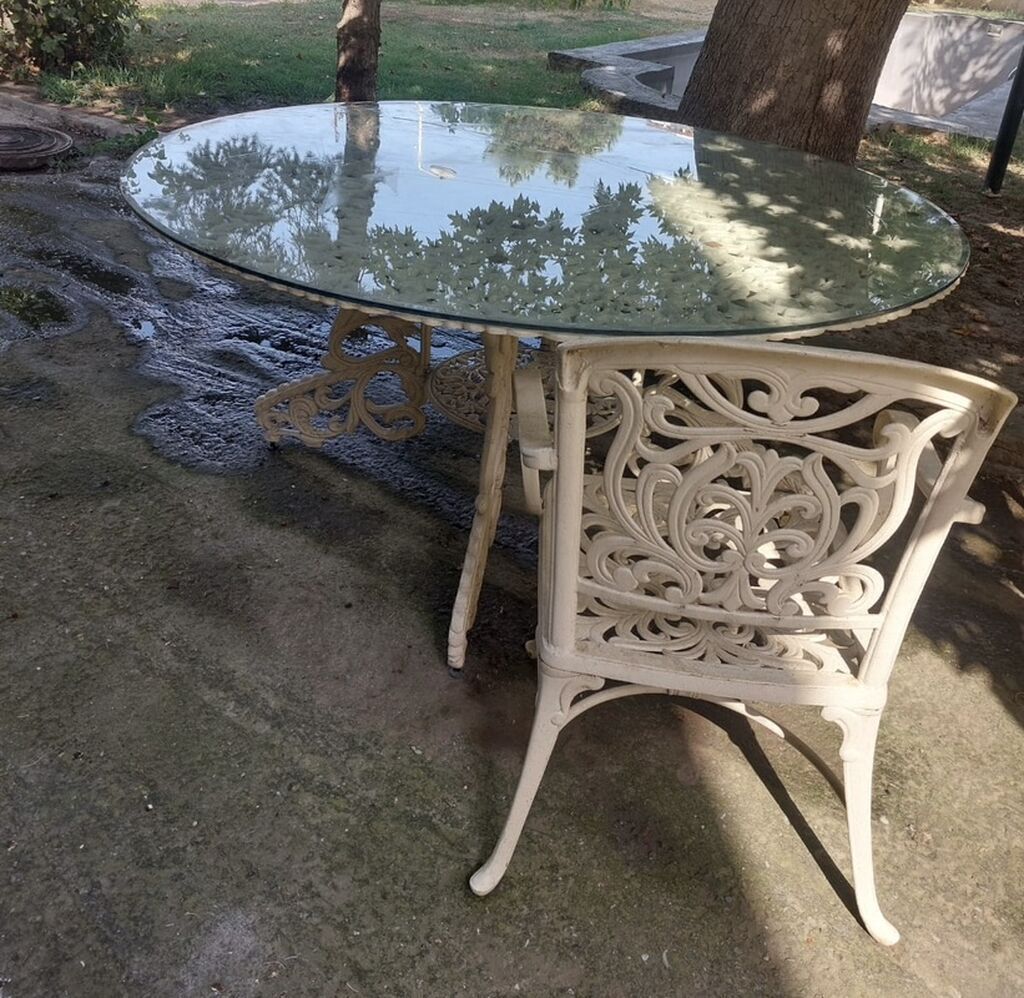 Dəmir döymə naxışlı açıq hava dəsti - Dəyirmi masa: ağır tökmə metal — Mebel, Bakı