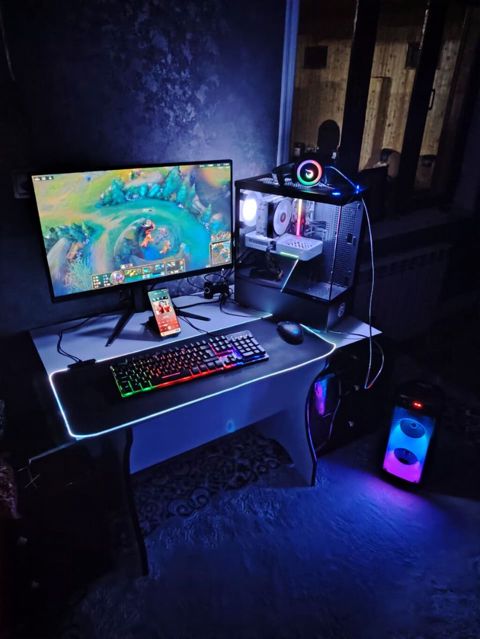 Salam. Gaming dəsti satılır. Ciddi fikri olanlar elanı oxuduqdan sonra