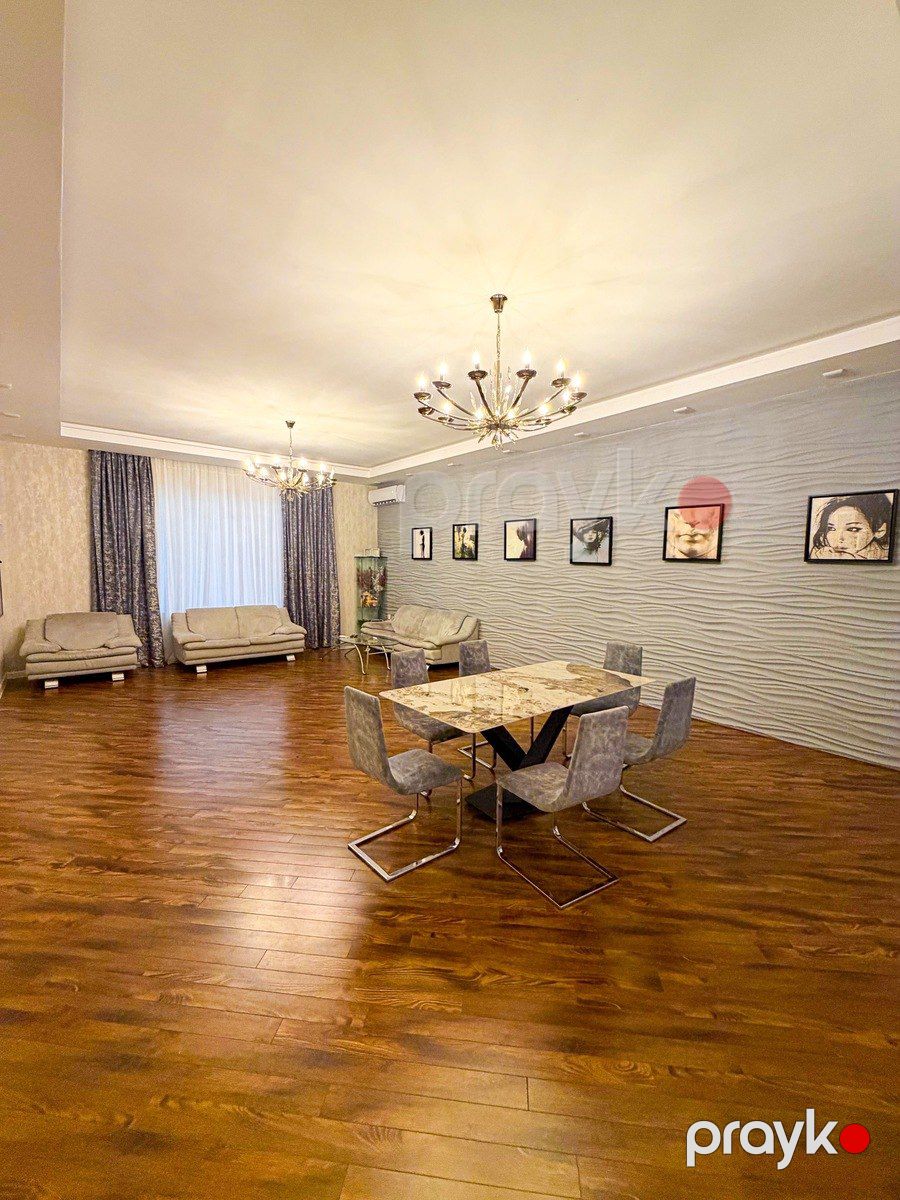 Satılır 6 otaqlı həyət evi/bağ evi 500 m² — Ev, villa, Bakı (10)