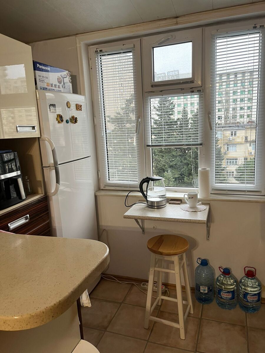 Satılır 2 otaqlı köhnə tikili 35 m² — Mənzil, Bakı (4)