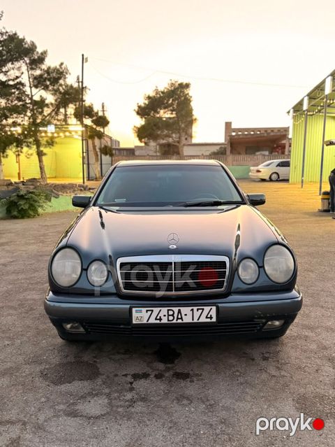 Mercedes-Benz E 240: 2.4 l | 1998 il Sedan — Bakı