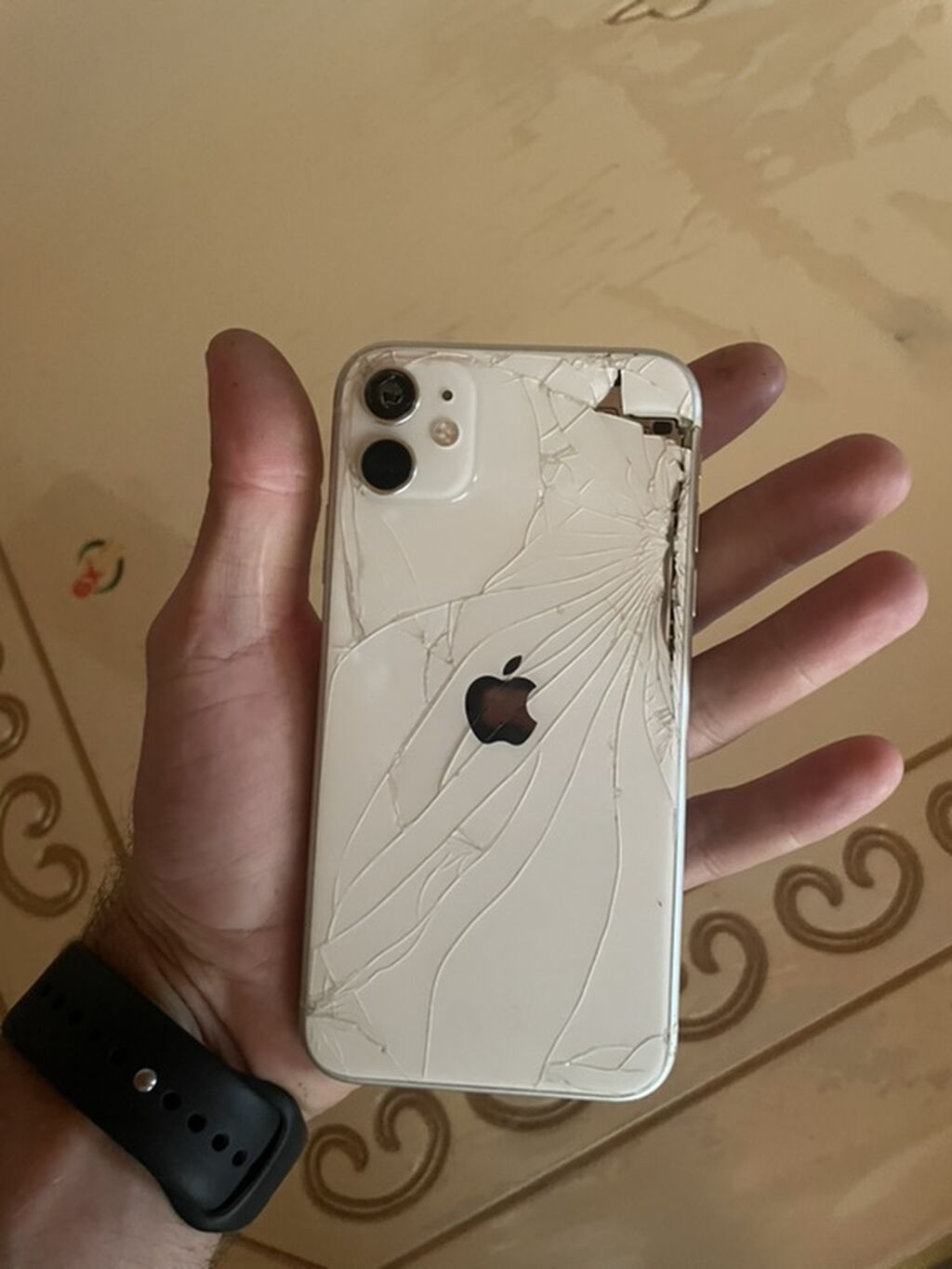 IPhone 11, Ağ — Apple iPhone, Balakən (2)