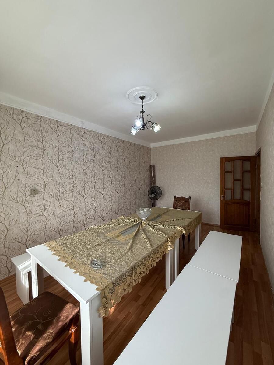 Satılır 5 otaqlı köhnə tikili 110 m² — Mənzil, Bakı (9)