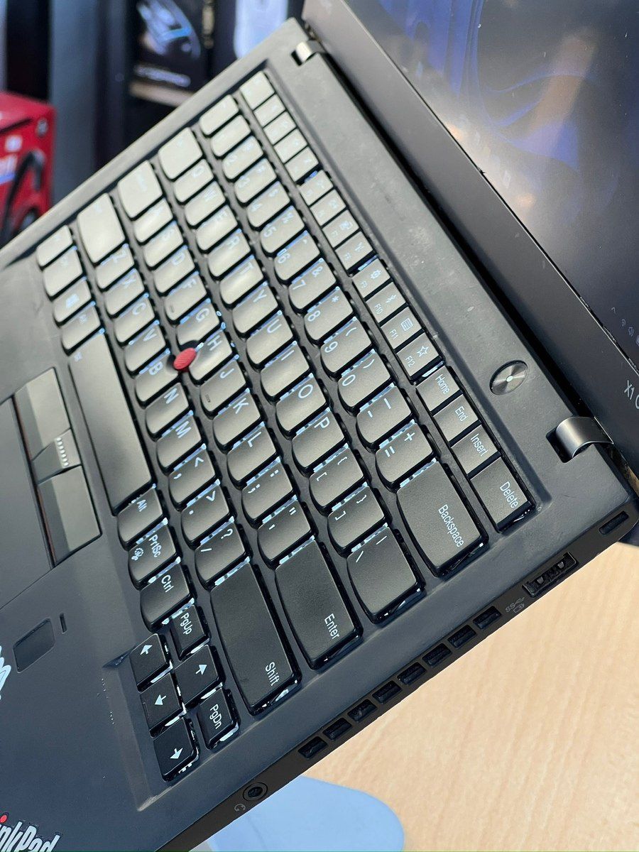 Noutbuk Lenovo Thınkpad X1 Carbon — Elektronika, Bakı (3)