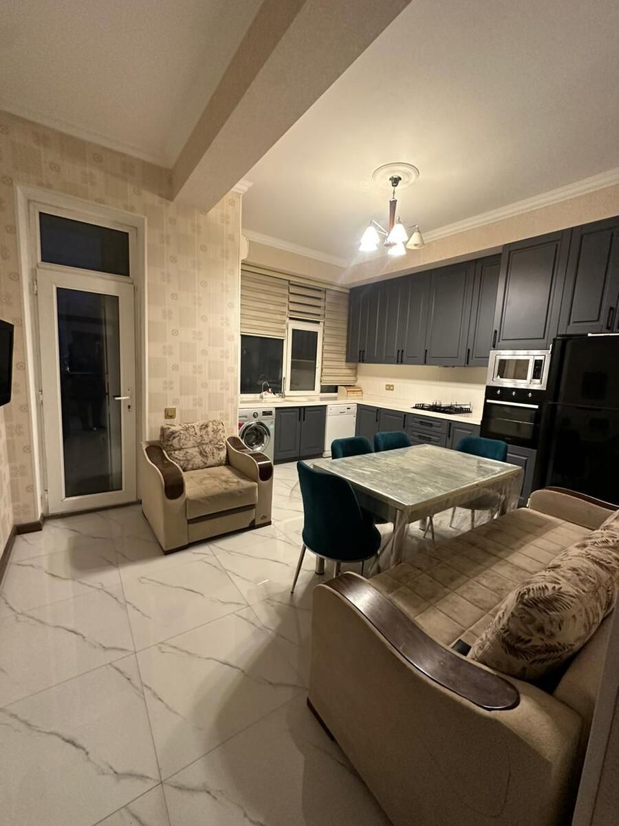 Satılır 4 otaqlı yeni tikili 165 m² — Mənzil, Bakı (8)