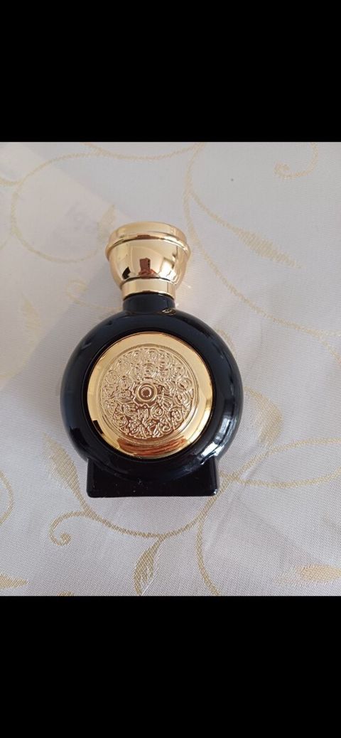 Ətir qabı