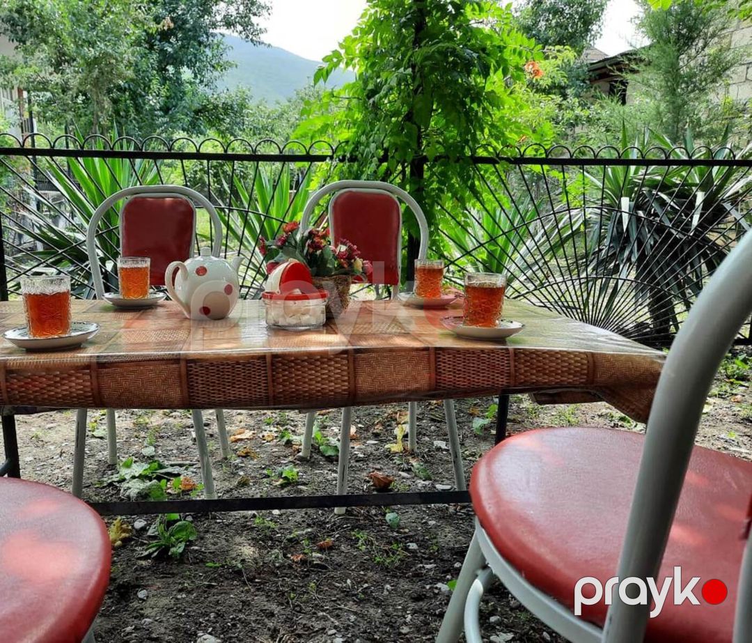 Həyət evi kirayə verilir, Şəki r — Ev, villa, Şəki (10)