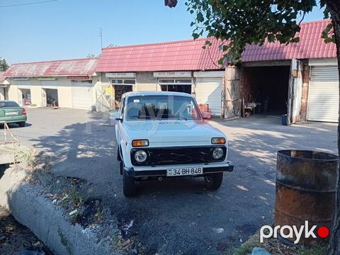 LADA (VAZ) Niva, 1.7 L, 2012 il, 200 000 km