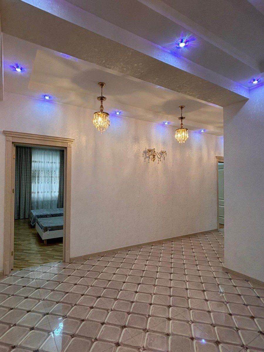 İcarəyə verilir 3 otaqlı yeni tikili 140 m² — Mənzil, Bakı (10)