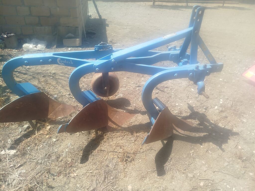 Salam. Kotan satiram.Traktora boyuk oldugu ucun satiram,deyismek de — Avto, Göyçay