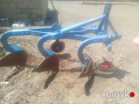 Salam. Kotan satiram.Traktora boyuk oldugu ucun satiram,deyismek de
