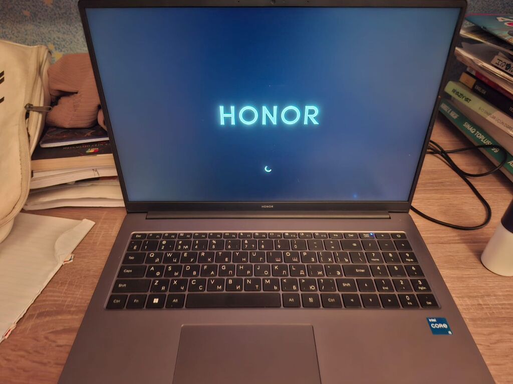 Honor rəng - Boz