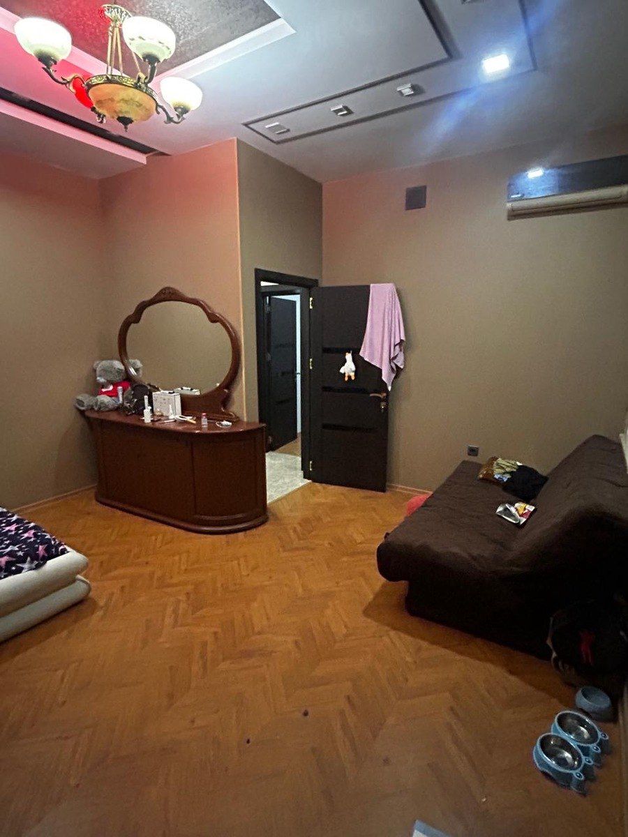 Satılır 2 otaqlı köhnə tikili 52 m² — Mənzil, Bakı (5)