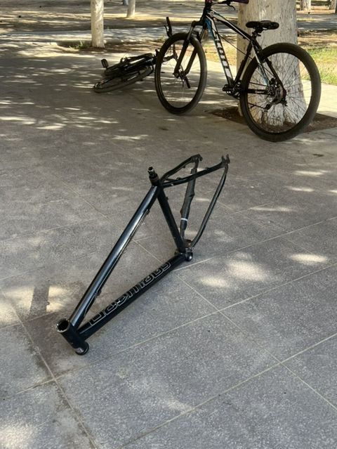Velosiped çərçivəsi Forward 27.5" alüminium