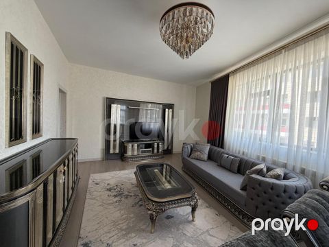 Satılır 2 otaqlı yeni tikili 100 m²