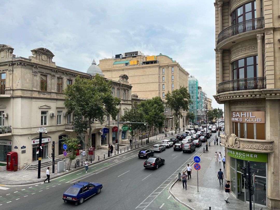 Satılır 4 otaqlı yeni tikili 246 m² — Mənzil, Bakı (5)