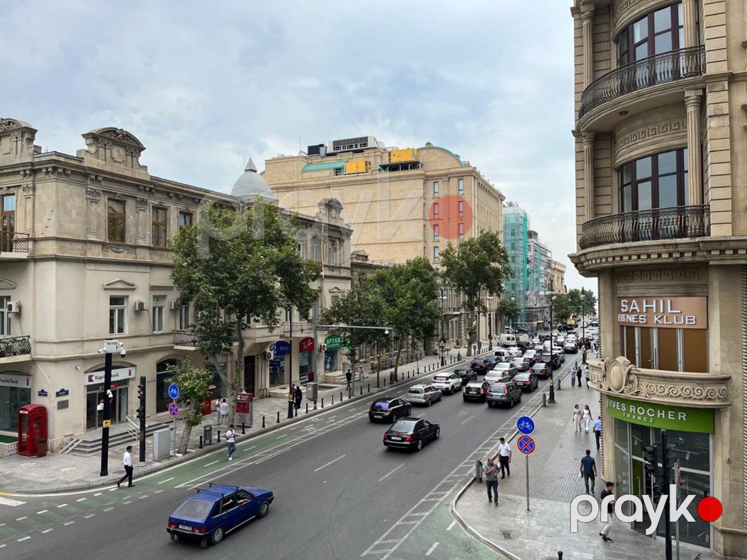 Satılır 4 otaqlı yeni tikili 246 m² — Mənzil, Bakı (5)