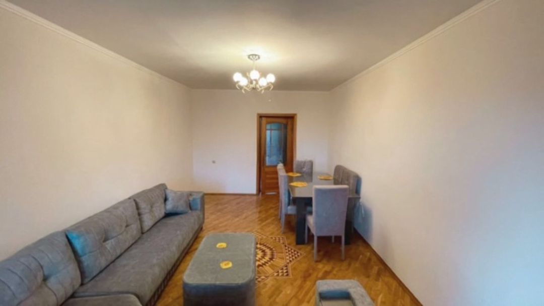 Satılır 3 otaqlı köhnə tikili 90 m² — Mənzil, Bakı