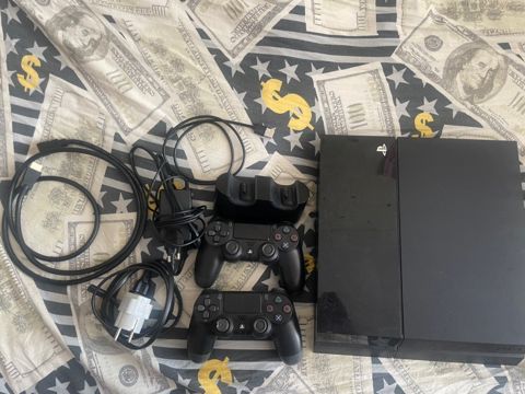 Sony Playstation 4 500GB — Gaming consoles