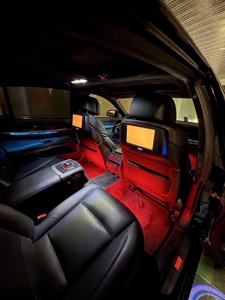 BMW 750, 4.4 L, 2010 il, 179 000 km — Avtomobillər, Bakı (4)