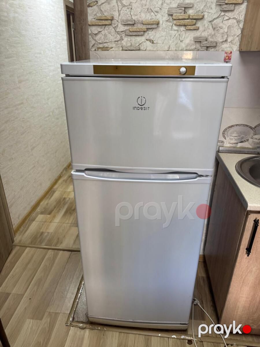 İcarəyə verilir 2 otaqlı köhnə tikili 70 m² — Mənzil, Bakı (5)